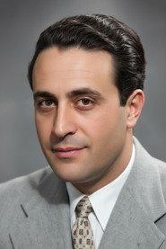 Mehmet Karaca as Mehmet in I'm Looking For My Mom 1959