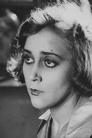 Maria Parshina as Natasha Zimina in The Traitor 1926