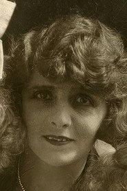 Violette Jyl as in Rapax 1922