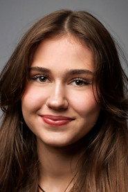 Maja Tothammer-Hruza as Alma in Loveable 2024