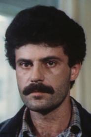 Kamil Zokhrabov as Dəmir in Legend of Gumushgol 1985
