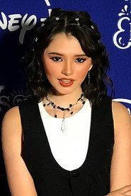 Farah Justiniani as Marisol in Sobreviviendo mis XV 2023