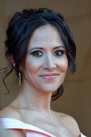 Fabienne Carat as Liza in 10 ans de mariage !!! 2013