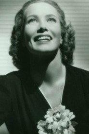 Margaret Randall as Kovach's Maid (as Marguerite Franz) in Romance in the Dark 1938