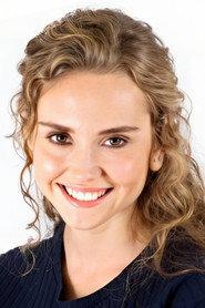 Cansu Türedi as Zeynep in The Funeral 2024