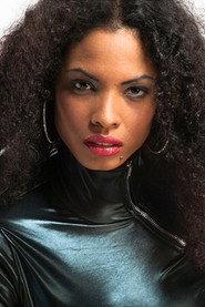 Carla Gonzales-Mogaburu as Candela in Como Bombo en fiesta 2016