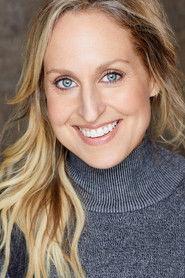 Annie Sertich as Jules in Dirty 30 2016