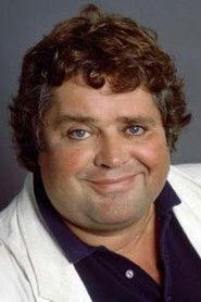Klaus Dahlen as Leo in The Females 1970