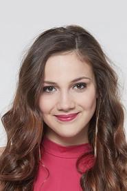 Réti Nóra as Bogár Nóra in Romance of Ida 2022