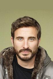 Ryan Corr as Lieutenant Manville in Hacksaw Ridge 2016