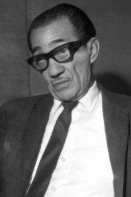 Leopoldo Fernández as Pototo in Hotel de muchachas 1950