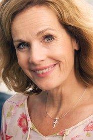 Ingrid Vollan as Dame (voice) in Louis & Luca and the Snow Machine 2013