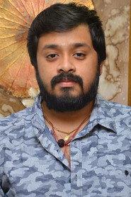 Amresh Ganesh as Anu Mohan in Pudhiya Raagam 1991
