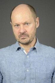 Xavier Percy as Rôles multiples in Le Tour du monde en 80 jours 2017