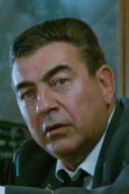Jacques Provins as Arsène, le concierge in La Mandarine 1972
