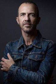 Calogero as Self in Joyeux anniversaire Renaud 2022