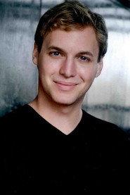 Jacob Kraemer as Creepy Guy in Sun 2015
