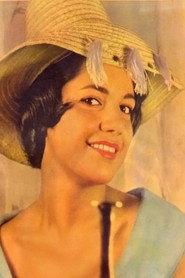Kleo Skouloudi as Sofia in Cleopatra was Antonis 1966