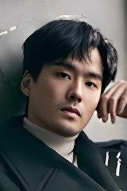 Qu Bo as Qian Liang in Grateful to Have You 2021