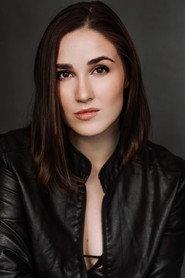 Sophie Van Bastelaer as Cecilia in The Clue to Love 2021