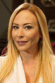Ahu Sungur as in Zerk 2018
