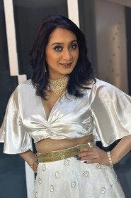 Zinat Sanu Swagata as in Deyaler Desh 2024