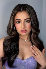 Shanaia Gomez as Carlotta in Sosyal Climbers 2025