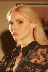 Z Berg as The Lora in OowieWanna 2012