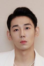 Ding Jiayi as Du Yanlong in Warrior Angels 2018
