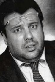 Fabrizio Casula as Savini in Laura non c'è 1998
