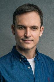 Peter Alberti as Henry in Danke 2017