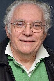 Albert Algoud as Self (archive footage) in De Caunes-Garcia - Le meilleur de nulle part ailleurs 2004