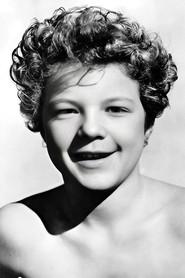 Johnny Sheffield as Knute - Age 7 in Knute Rockne All American 1940