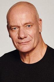 Piotr Zelt as "Psychol" in Yyyreek!!! Kosmiczna nominacja 2002