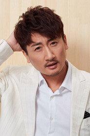 Terry Shi as Qian Cheng in Superwoman and Physician 2013