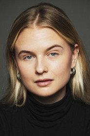 Mathilde Klostermann as Helene Firuzu in Dressage 2024