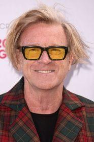 Anthony Dod Mantle as Self in Day of Chaos: The Visual Effects of 'Dredd' 2013