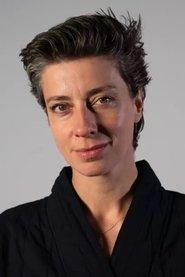 Laurence Roothooft as Caroline in De Leerkrachten 2025