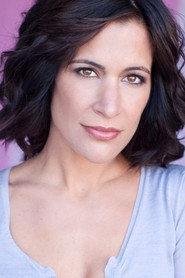 Vanessa Parise as Christina 'Chrissy' Sposato in Kiss The Bride 2002