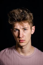 Mateusz Ciawłowski as Kuba in #Jestem M. Misfit 2019