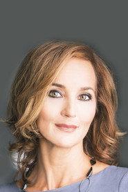 Michelle Brezinski as Lynn - Jesse's mom in Pressed 2011