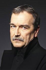Cem Kurtoğlu as Special Forces Brigadier General in To Die For 2018