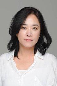 Lee Sun-ju as Min-soo's Mother in Just Friends? 2009