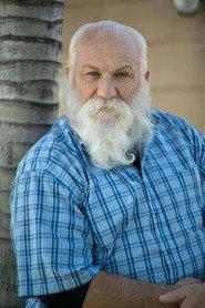 Michael Uva as Santa Claus in Gwen Stefani: You Make It Feel Like Christmas 2017