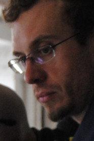 Giuliano Tomassacci as Amber's Dad in Report 51 2013