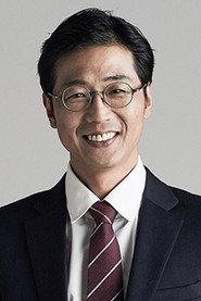Lee Yoon-jae as Pastor in Winter Light 2026