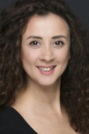 İrem Kahyaoğlu as Selin in Everything Is Beautiful with You 2018