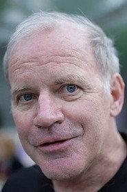 Kary Mullis as Himself - PhD, Nobel Laureate in Chemistry 1993 in The Other Side of AIDS 2004