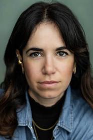Oriane Pick as Anna in Poles 2021