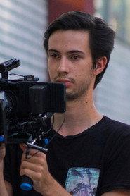 Frédérick Breton as Fabien (Jeune) in Le Complexe Appara 2016